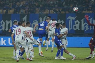 Andrew Jung jadi pahlawan, tandukan mautnya pastikan 3 Poin Persib atas Persita | Foto: Persib.co.id