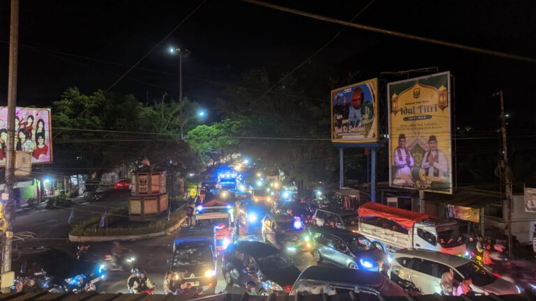 Simpang Batusapi Jadi Simpul Kemacetan Arus Balik Wisatawan Palabuhanratu di H+3 Lebaran