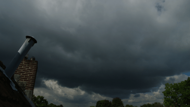 Hujan Ringan hingga Sedang Berpotensi Turun Sejak Pagi hingga Malam, Prakiraan Cuaca Jabar 3 Maret 2026