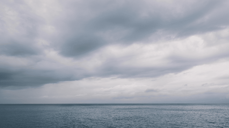 Hujan Berpotensi Terjadi Sejak Siang hingga Dini Hari, Prakiraan Cuaca Jabar 25 Maret 2026