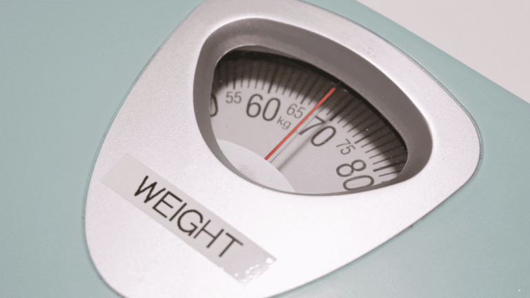 Usai Lebaran Berat Badan Naik? Ini Penyebab dan Cara Efektif Mengatasinya