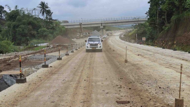 Kondisi jalur fungsional Tol Bocimi Seksi 3 saat dijajal rombongan Kapolda Jabar. | Foto: Ist