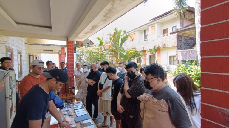 Drama Kejar-kejaran di Pesisir Sukabumi, 16 WNA Terduga Pelaku Siber Ilegal Ditangkap