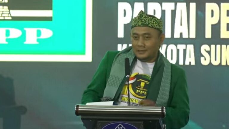 Andri Hidayana