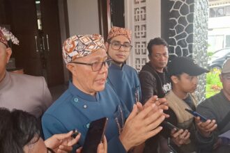 Wali Kota Sukabumi Ayep Zaki.