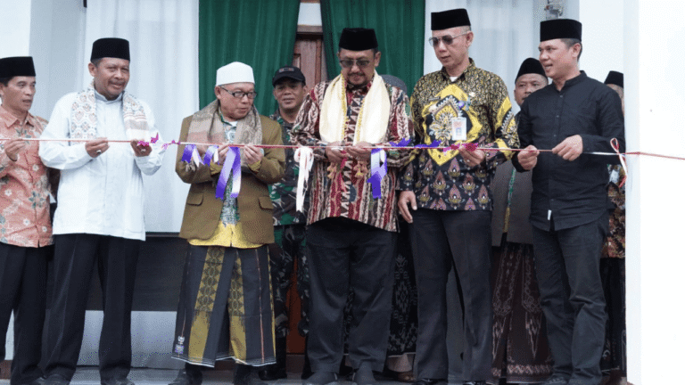 Resmikan Gedung Sekber Sagaranten, Bupati Sukabumi Ajak Warga Perkuat Kerukunan