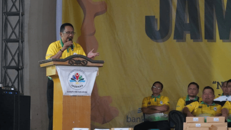 Ribuan Guru Olahraga Ikuti Jambore Igornas Sukabumi, Ini Pesan Bupati