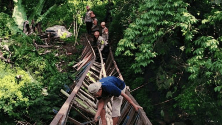 Disperkim Kabupaten Sukabumi Mulai Pembangunan Jembatan Kamandoran Cibadak, Perkuat Akses Vital Warga