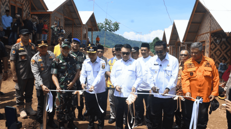 Sinergi Pemerintah Daerah dan Pusat, Hunian Tetap Korban Bencana di Cisolok Sukabumi Diresmikan