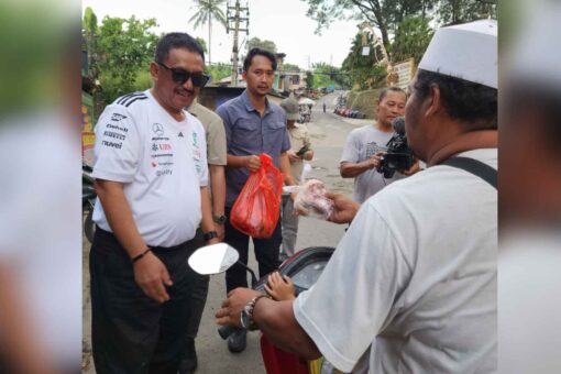 Bupati Sukabumi Asep Japar