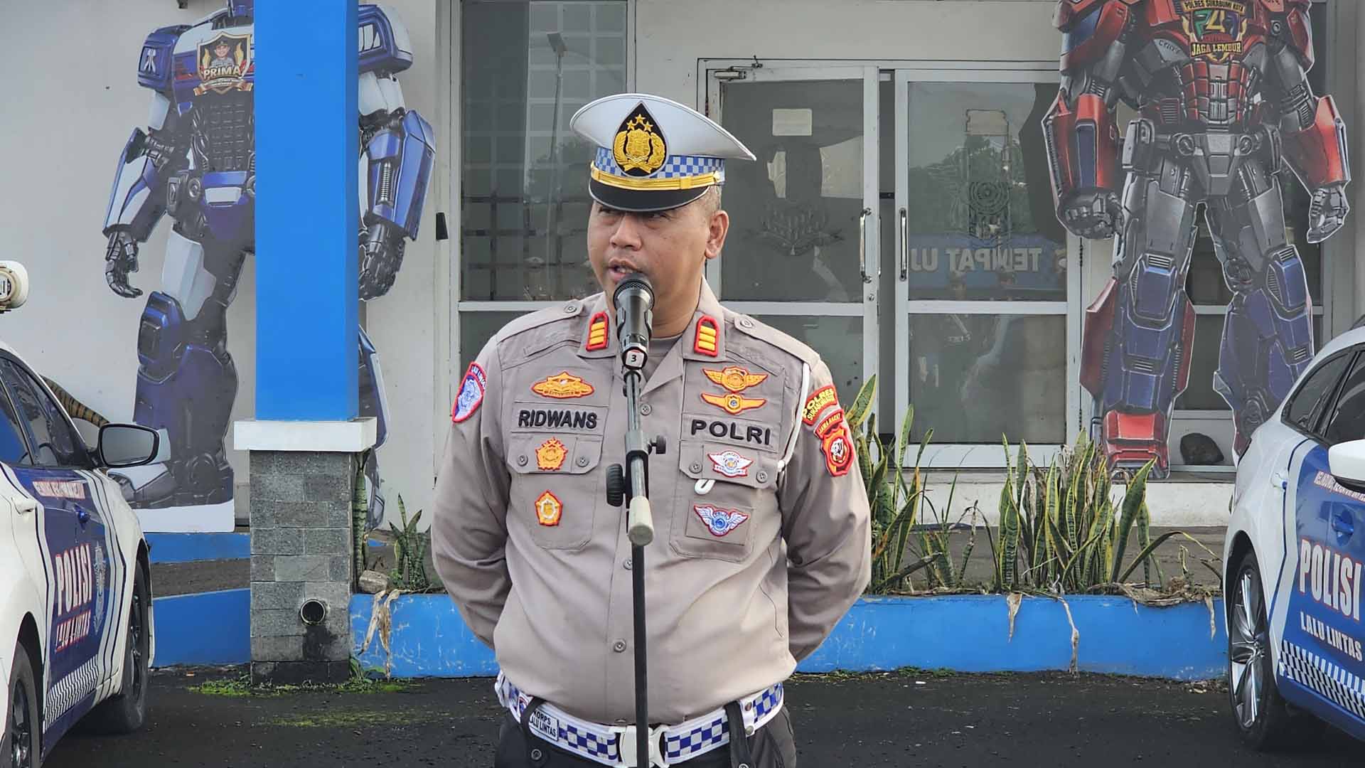 Polisi