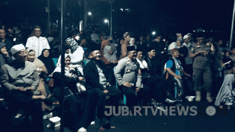 Pawai Tahun Baru Islam 1448 Hijriah di Cisolok Sukabumi Meriah, Ribuan Warga Padati Karanghawu
