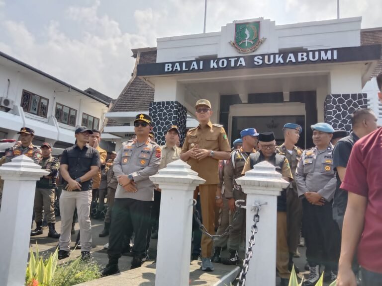 Respons Demo RT/RW, Wali Kota Sukabumi Ungkap Alasan Dana Abadi Belum Dapat Direalisasikan