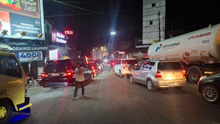 Arus Balik Long Weekend, Kendaraan Mengular dari Karangtengah hingga Cibadak Sukabumi