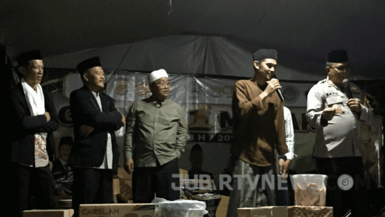 Ratusan Hadiah Doorprize Meriahkan Perayaan Tahun Baru Islam 1448 H di Cisolok Sukabumi