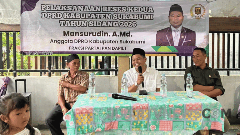 Senyum Manis Mansurudin Runtuhkan Sekat Rakyat dan Wakilnya dalam Reses DPRD di Cikakak Sukabumi