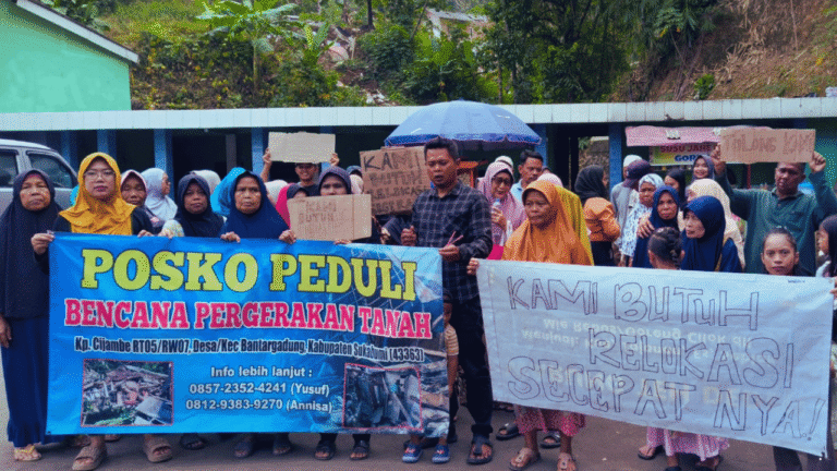 Warga Terdampak Pergerakan Tanah di Bantargadung Sukabumi Tagih Kepastian Relokasi