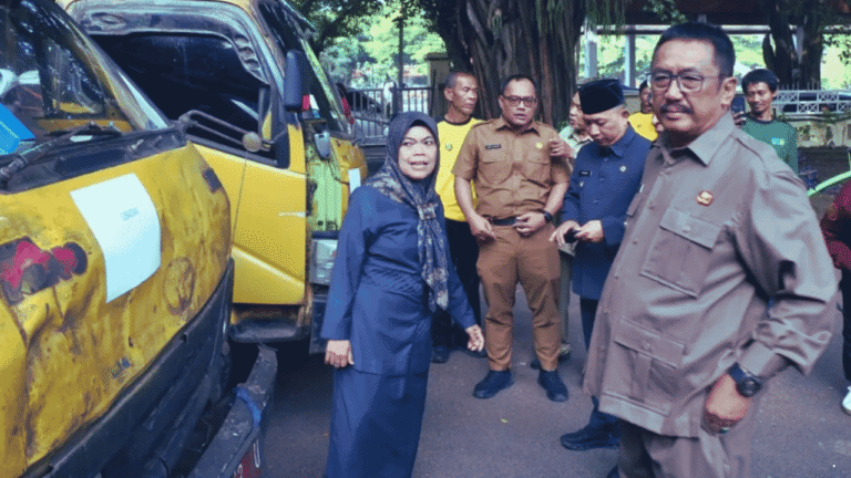 Bupati Sukabumi Dorong Optimalisasi Layanan Angkut Sampah Meski Armada Terbatas