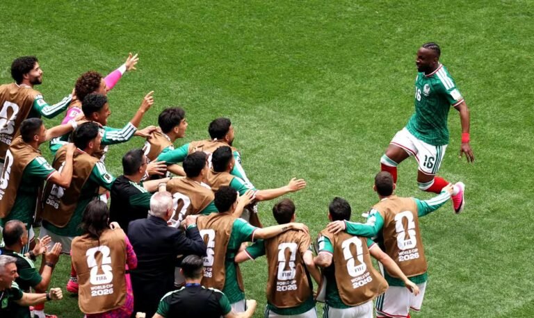 Meksiko Tundukkan Afrika Selatan 2-0, Tiga Kartu Merah Warnai Laga Pembuka Piala Dunia 2026