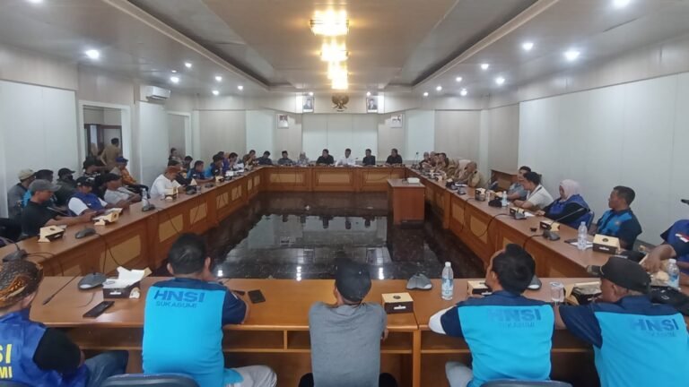 HNSI Sukabumi Keluhkan Kelangkaan BBM dan Aturan Benur Lobster, Komisi III DPRD Siap Bawa Aspirasi ke Pemerintah Pusat