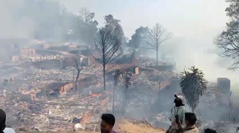 Kebakaran Hebat Hanguskan Permukiman Adat Kasepuhan Cipta Mulya Sukabumi