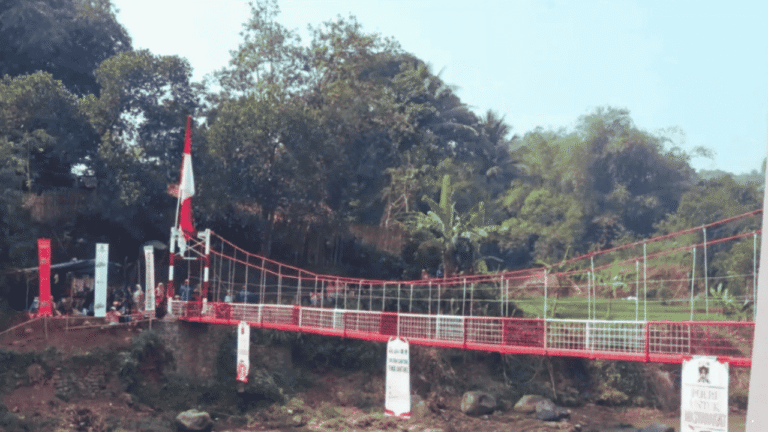Jembatan Gantung Prima Jantake Diresmikan, Permudah Akses Warga Sasagaran Sukabumi