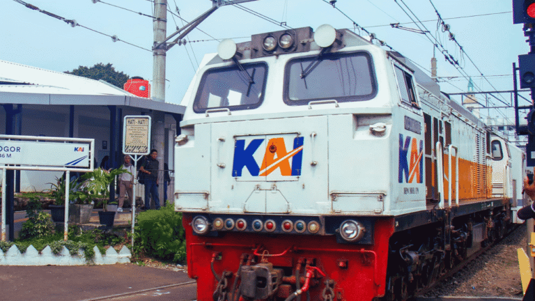 KAI Catat Lebih dari 90 Ribu Pemesanan Tiket KA Pangrango dan Siliwangi Selama Libur Sekolah