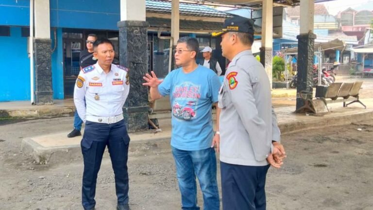 Wagub Jabar Sidak Terminal Palabuhanratu
