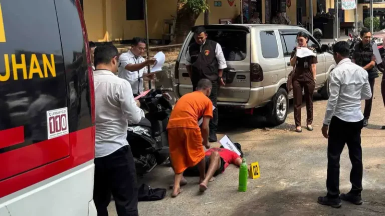 Rekonstruksi Pembunuhan Ibu Muda di Sagaranten Sukabumi Ungkap Fakta Baru, Pelaku Tusuk Leher Korban dengan Obeng