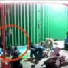 penusukan di dermaga palabuhanratu CCTV