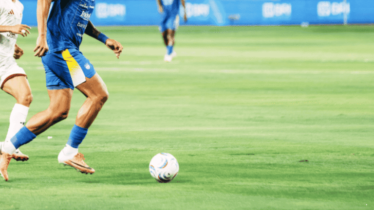 Persib Menang 3-1 dari PSM, Bobotoh Sukabumi Kritik GBLA: “Nama Besar Persib Bisa Tercoreng”