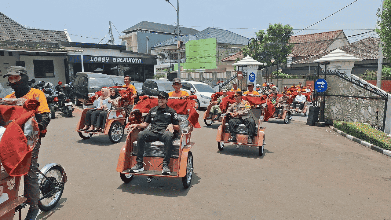Puluhan Becak Listrik Bantuan Presiden Prabowo Mulai Beroperasi di Kota Sukabumi