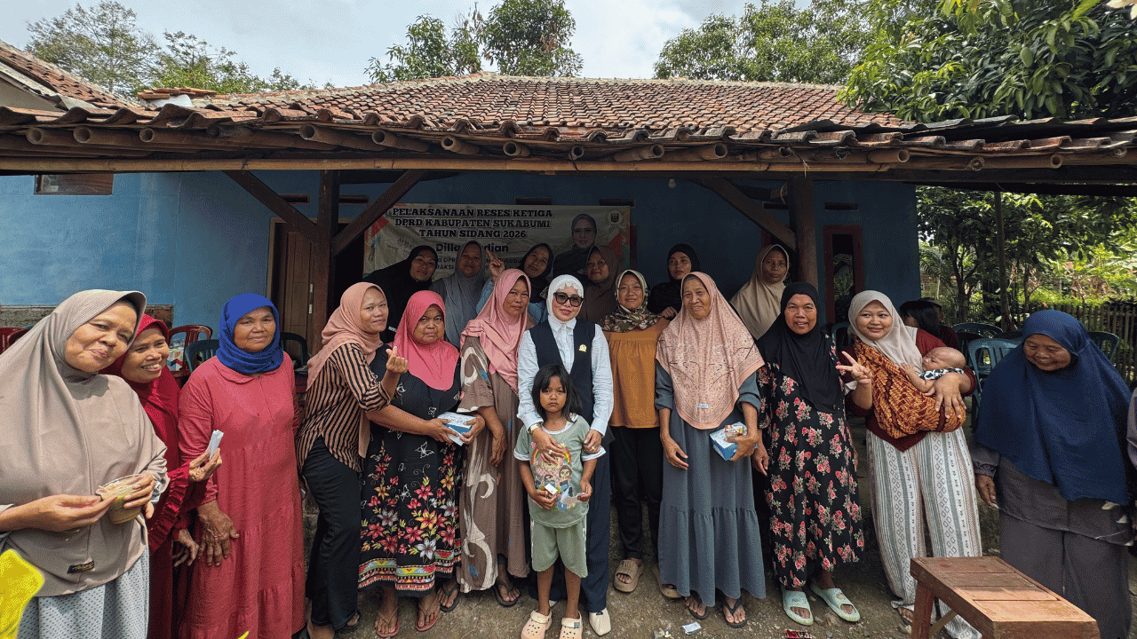 Irigasi Sawah dan Lapang Voli Jadi Aspirasi Warga Kertamukti Sukabumi saat Reses Dila Nurdian