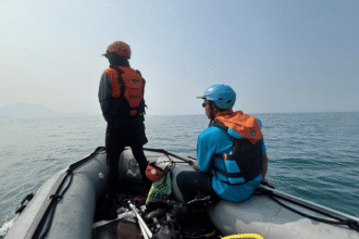 Pencarian Hari Ke-2 Pelajar Hilang di Pantai Istiqomah Sukabumi Diperluas, Tim SAR Terjunkan Drone