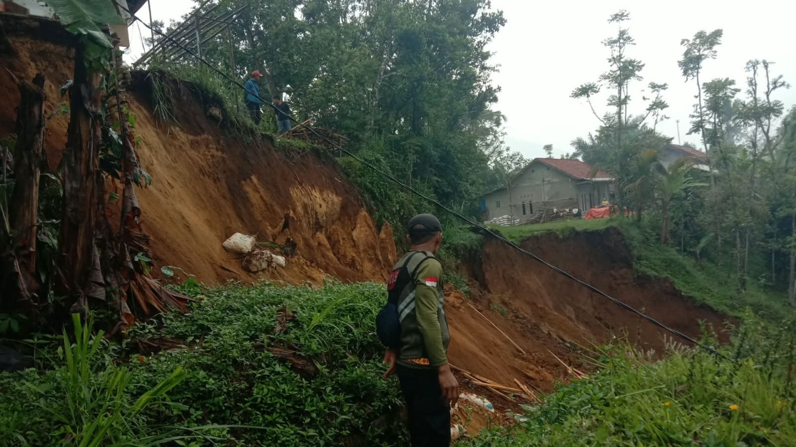 longsor kabandungan