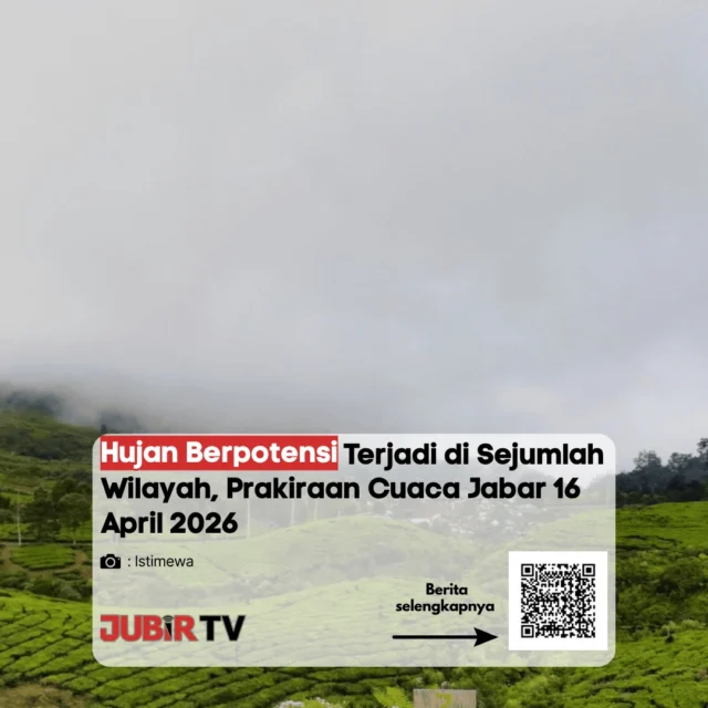 Prakiraan cuaca Jawa Barat pada 16 April 2026 menunjukkan potensi hujan di sejumlah wilayah.

BMKG memprediksi kondisi pagi cenderung cerah berawan, namun hujan ringan hingga lebat berpeluang terjadi mulai siang hingga malam hari. Masyarakat diimbau tetap waspada terhadap perubahan cuaca yang cukup cepat. 

Kondisi ini juga berkaitan dengan meningkatnya potensi cuaca ekstrem dalam beberapa hari terakhir, sehingga penting untuk mempersiapkan aktivitas dengan baik.

Menurut kamu, cuaca seperti ini lebih enak buat beraktivitas atau justru jadi kendala?

📌 𝐈𝐧𝐟𝐨 𝐥𝐞𝐧𝐠𝐤𝐚𝐩𝐧𝐲𝐚 𝐜𝐞𝐤 𝐝𝐢 𝐬𝐭𝐨𝐫𝐲 & 𝐬𝐨𝐫𝐨𝐭𝐚𝐧

#jubirtv #jubirtvnewscom #jawabarat #cuaca #prakiraancuaca #bmkg #hujan #cuacaekstrem #infocuaca #beritaterkini