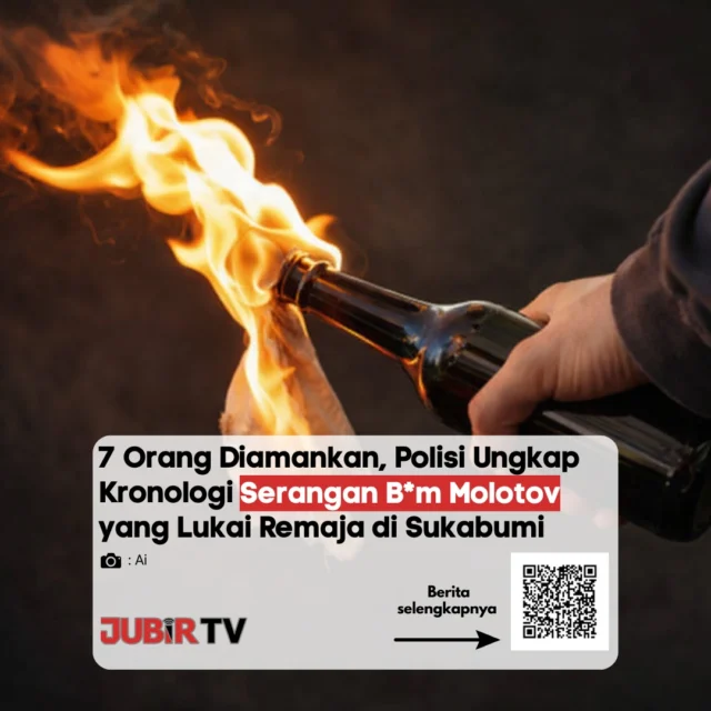 Polisi mengamankan 7 orang terkait kasus penyerangan menggunakan B*m molotov yang melukai seorang remaja di Cicurug, Kabupaten Sukabumi.

Peristiwa ini terjadi saat korban tengah berada di rumah, sebelum akhirnya diserang oleh sekelompok orang tak dikenal hingga mengalami luka bakar serius. 

Saat ini, pihak kepolisian masih mendalami motif serta peran masing-masing pelaku dalam insiden tersebut.

Menurut kamu, apa yang jadi penyebab aksi kekerasan seperti ini bisa terjadi?

📌 𝐈𝐧𝐟𝐨 𝐥𝐞𝐧𝐠𝐤𝐚𝐩𝐧𝐲𝐚 𝐜𝐞𝐤 𝐝𝐢 𝐬𝐭𝐨𝐫𝐲 & 𝐬𝐨𝐫𝐨𝐭𝐚𝐧

#jubirtv #jubirtvnewscom #sukabumi #cicurug #kriminalsukabumi #beritakriminal #jawabarat #polisi #keamananmasyarakat #infokriminal #beritaterkini