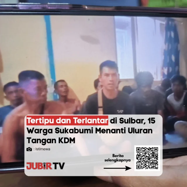 Sebanyak 15 warga Sukabumi dilaporkan terlantar di Mamuju, Sulawesi Barat setelah diduga tertipu iming-iming pekerjaan.

Kini mereka membutuhkan bantuan untuk bisa kembali ke daerah asal, sementara kondisi di perantauan semakin sulit. 

Menurut kamu, siapa yang harus paling bertanggung jawab dalam kasus seperti ini?

📌 𝐈𝐧𝐟𝐨 𝐥𝐞𝐧𝐠𝐤𝐚𝐩𝐧𝐲𝐚 𝐜𝐞𝐤 𝐝𝐢 𝐬𝐭𝐨𝐫𝐲 & 𝐬𝐨𝐫𝐨𝐭𝐚𝐧

#jubirtv #jubirtvnewscom #sukabumi #sulbar #mamuju #pekerjamigran #penipuan #beritasukabumi #jawabarat