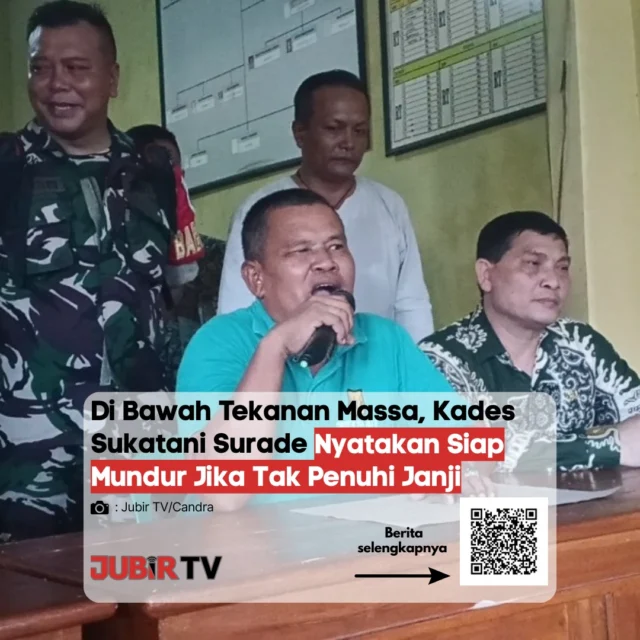 Tekanan warga memuncak, Kepala Desa Sukatani, Surade, akhirnya menyatakan siap mundur jika tak mampu memenuhi janji kepada masyarakat.

Aksi ini dipicu tuntutan perbaikan infrastruktur yang dinilai tak kunjung terealisasi. Situasi sempat memanas saat musyawarah berlangsung.

Apakah ini jadi solusi, atau justru memperpanjang masalah di desa?

📌 𝐈𝐧𝐟𝐨 𝐥𝐞𝐧𝐠𝐤𝐚𝐩𝐧𝐲𝐚 𝐜𝐞𝐤 𝐝𝐢 𝐬𝐭𝐨𝐫𝐲 & 𝐬𝐨𝐫𝐨𝐭𝐚𝐧

#jubirtv #jubirtvnewscom #sukabumi #surade #beritasukabumi #kepaladesa #politikdesa #infrastrukturdesa #aksimassa #jawabarat
