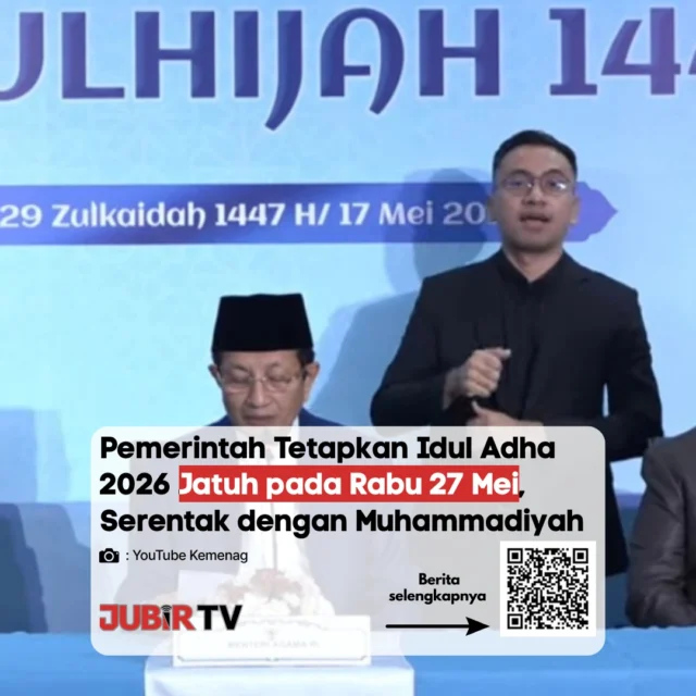 Resmi! Pemerintah Tetapkan Hari Raya Idul Adha 2026 Jatuh Pada Rabu 27 Mei 🕋🌙

Kementerian Agama RI secara resmi menetapkan bahwa Hari Raya Idul Adha 1447 H / 2026 M jatuh pada Rabu, 27 Mei 2026. Keputusan ini diambil berdasarkan hasil Sidang Isbat setelah melalui pemantauan hilal di sejumlah titik serta perhitungan astronomis. Dengan adanya keputusan ini, umat Muslim di Indonesia bisa mulai mempersiapkan keperluan ibadah kurban dengan matang.

Alhamdulillah, kepastian tanggal sudah dirilis secara resmi. Bagaimana dengan persiapan hewan kurban di lingkungan tempat tinggal kalian? Yuk, saling berbagi cerita di kolom komentar! 👇

📌 𝐈𝐧𝐟𝐨 𝐥𝐞𝐧𝐠𝐤𝐚𝐩𝐧𝐲𝐚 𝐜𝐞𝐤 𝐝𝐢 𝐬𝐭𝐨𝐫𝐲 & 𝐬𝐨𝐫𝐨𝐭𝐚𝐧

#jubirtv #jubirtvnewscom #iduladha2026 #sidangisbat #kemenag #hariiduladha #beritanasional #infokeagamaan #kementerianagama #iduladha1447h