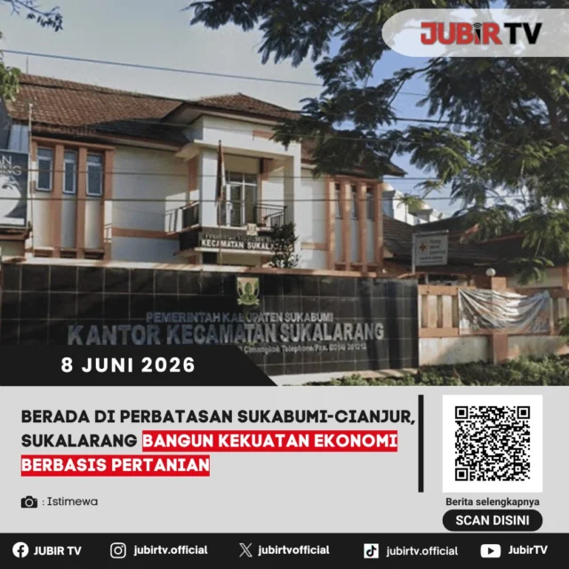 Sukalarang Perkuat Ekonomi Berbasis Pertanian di Perbatasan Sukabumi-Cianjur 🌾🚜

Kecamatan Sukalarang, yang terletak di perbatasan Kabupaten Sukabumi dan Cianjur, kini fokus mengembangkan potensi ekonomi berbasis sektor pertanian. Pemerintah daerah mendorong optimalisasi lahan produktif untuk memperkuat ketahanan pangan serta meningkatkan kesejahteraan masyarakat setempat melalui pemberdayaan petani lokal.

📌 𝐈𝐧𝐟𝐨 𝐥𝐞𝐧𝐠𝐤𝐚𝐩𝐧𝐲𝐚 𝐜𝐞𝐤 𝐝𝐢 𝐬𝐭𝐨𝐫𝐲 & 𝐬𝐨𝐫𝐨𝐭𝐚𝐧

#jubirtv #jubirtvnewscom #sukalarang #sukabumi #cianjur #ekonomidaerah #pertanian #pembangunan #infosukabumi