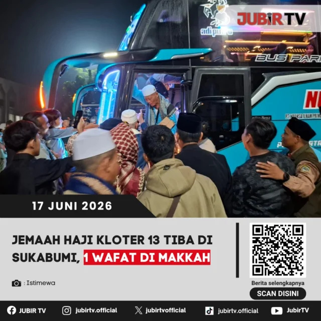 Kebahagiaan menyelimuti keluarga jemaah haji asal Kabupaten Sukabumi yang tergabung dalam Kloter 13 setelah kembali ke tanah air usai menunaikan ibadah haji di Tanah Suci. Kedatangan para jemaah disambut penuh haru oleh keluarga dan kerabat yang telah menanti kepulangan mereka.

Bagaimana suasana penyambutan jemaah haji Kloter 13 dan pesan apa yang disampaikan usai menjalani rangkaian ibadah haji?

📌 𝐈𝐧𝐟𝐨 𝐥𝐞𝐧𝐠𝐤𝐚𝐩𝐧𝐲𝐚 𝐜𝐞𝐤 𝐝𝐢 𝐬𝐭𝐨𝐫𝐲 & 𝐬𝐨𝐫𝐨𝐭𝐚𝐧

#jubirtv #jubirtvnewscom #jemaahhaji #haji2026 #kloter13 #kabupatensukabumi #hajimabrur #kepulanganhaji #sukabumi #beritasukabumi #infohaji #jawabarat