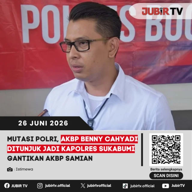Tongkat kepemimpinan Polres Sukabumi resmi berganti. AKBP Benny Cahyadi ditunjuk sebagai Kapolres Sukabumi menggantikan AKBP Samian yang mendapat penugasan baru sebagai Wakapolres Metro Depok dalam mutasi dan rotasi perwira menengah Polri. 

Pergantian ini menjadi bagian dari penyegaran organisasi sekaligus upaya meningkatkan pelayanan kepolisian kepada masyarakat. Siapa sosok AKBP Benny Cahyadi dan bagaimana rekam jejaknya sebelum memimpin Polres Sukabumi? 

📌 𝐈𝐧𝐟𝐨 𝐥𝐞𝐧𝐠𝐤𝐚𝐩𝐧𝐲𝐚 𝐜𝐞𝐤 𝐝𝐢 𝐬𝐭𝐨𝐫𝐲 & 𝐬𝐨𝐫𝐨𝐭𝐚𝐧

#jubirtv #jubirtvnewscom #sukabumi #kapolressukabumi #akbpbennycahyadi #mutasipolri #polri #poldajabar #beritasukabumi #jawabarat #kepolisian #infopolri