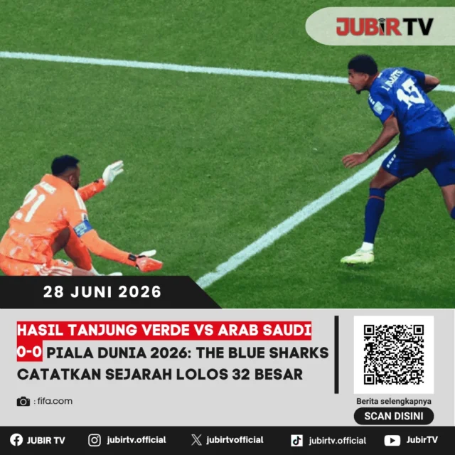 Debutan yang bikin sejarah! 🌍⚽

Timnas Tanjung Verde sukses mengamankan tiket ke babak 32 besar Piala Dunia 2026 usai bermain imbang 0-0 melawan Arab Saudi pada laga terakhir Grup H.

Tambahan satu poin sudah cukup mengantarkan The Blue Sharks finis sebagai runner-up grup dan mencatat pencapaian terbaik sepanjang sejarah sepak bola negara tersebut. Sementara itu, Arab Saudi harus mengakhiri perjuangannya di fase grup.

📌 𝐈𝐧𝐟𝐨 𝐥𝐞𝐧𝐠𝐤𝐚𝐩𝐧𝐲𝐚 𝐜𝐞𝐤 𝐝𝐢 𝐬𝐭𝐨𝐫𝐲 & 𝐬𝐨𝐫𝐨𝐭𝐚𝐧

#jubirtv #jubirtvnewscom #pialadunia2026 #tanjungverde #arabsaudi #thebluesharks #hasilpialadunia #sepakbola #fifa #worldcup2026
