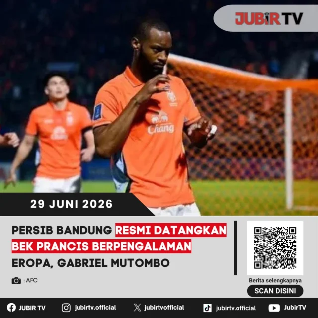 Persib Bandung resmi memperkuat lini belakang dengan mendatangkan bek asal Prancis, Gabriel Mutombo. Pemain yang memiliki pengalaman berkarier di kompetisi Eropa itu diharapkan menjadi tembok kokoh Maung Bandung menghadapi ketatnya persaingan musim ini.

Kehadiran Gabriel Mutombo menambah kekuatan skuad Persib yang terus berbenah jelang kompetisi. Seperti apa rekam jejak sang bek, pengalaman yang dimilikinya, dan apa harapan Persib dari rekrutan anyar ini?

📌 𝐈𝐧𝐟𝐨 𝐥𝐞𝐧𝐠𝐤𝐚𝐩𝐧𝐲𝐚 𝐜𝐞𝐤 𝐝𝐢 𝐬𝐭𝐨𝐫𝐲 & 𝐬𝐨𝐫𝐨𝐭𝐚𝐧

#jubirtv #jubirtvnewscom #persib #persibbandung #gabrielmutombo #liga1 #transferpemain #maungbandung #beritabola #sepakbola #footballnews #jawabarat