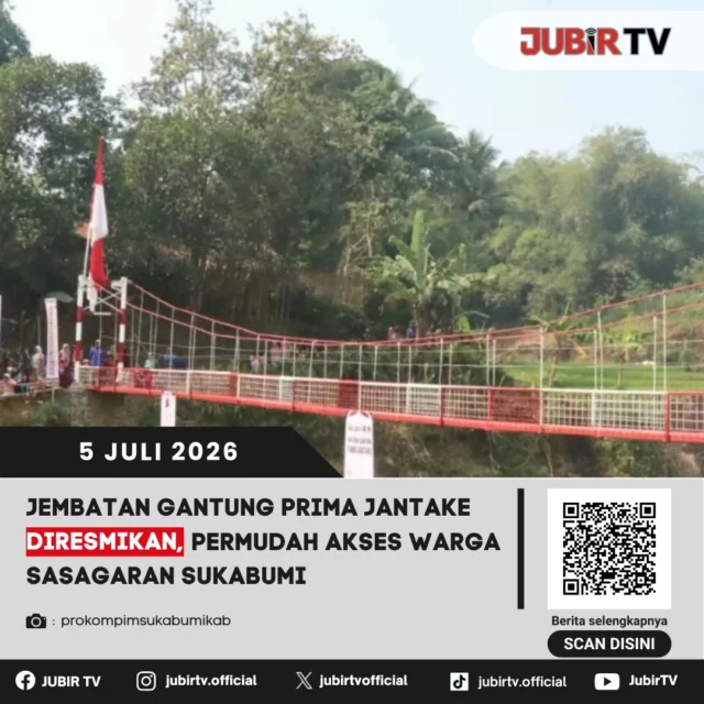 Senyum bahagia tampak menghiasi wajah warga Desa Sasagaran, Kecamatan Kebonpedes, Kabupaten Sukabumi, setelah Jembatan Gantung Prima Jantake resmi dibuka untuk umum. 

Infrastruktur yang membentang di atas Sungai Cimandiri itu kini menjadi akses baru yang memudahkan mobilitas masyarakat, khususnya para petani menuju lahan pertanian di wilayah seberang sungai.

Peresmian jembatan sepanjang 35 meter tersebut dilakukan oleh Kapolres Sukabumi Kota AKBP Sentot Kunto Wibowo bersama Bupati Sukabumi Asep Japar, Sabtu (4/7/2026).

Usai diresmikan, warga langsung memanfaatkan jembatan untuk beraktivitas. Selain menjadi jalur penghubung antarkawasan, lokasi di sekitar jembatan juga dikenal sebagai destinasi wisata sederhana yang kerap dimanfaatkan masyarakat untuk berenang dan menikmati suasana Sungai Cimandiri.

📌 𝐈𝐧𝐟𝐨 𝐥𝐞𝐧𝐠𝐤𝐚𝐩𝐧𝐲𝐚 𝐜𝐞𝐤 𝐝𝐢 𝐬𝐭𝐨𝐫𝐲 & 𝐬𝐨𝐫𝐨𝐭𝐚𝐧

#jubirtv #jubirtvnewscom #sukabumi #kabupatensukabumi #jembatan #peresmianjembatan #jembatangantungprimajatake