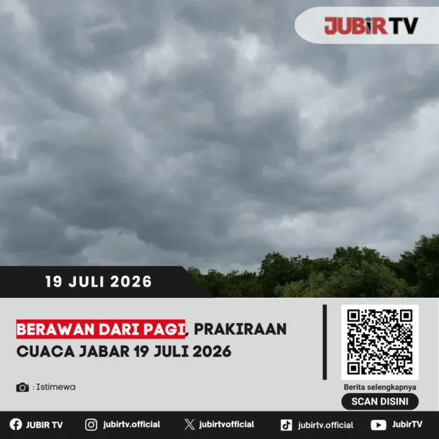 ☁️ Mau beraktivitas hari ini? Cek dulu prakiraan cuaca Jawa Barat. BMKG memprediksi sebagian besar wilayah akan didominasi cuaca cerah berawan hingga berawan sejak pagi. Simak potensi cuaca di wilayahmu sebelum berangkat!

📌 𝐈𝐧𝐟𝐨 𝐥𝐞𝐧𝐠𝐤𝐚𝐩𝐧𝐲𝐚 𝐜𝐞𝐤 𝐝𝐢 𝐬𝐭𝐨𝐫𝐲 & 𝐬𝐨𝐫𝐨𝐭𝐚𝐧

#jubirtv #jubirtvnewscom #cuaca #prakiraancuaca #bmkg #jawabarat #sukabumi #infocuaca #beritajabar #beritasukabumi