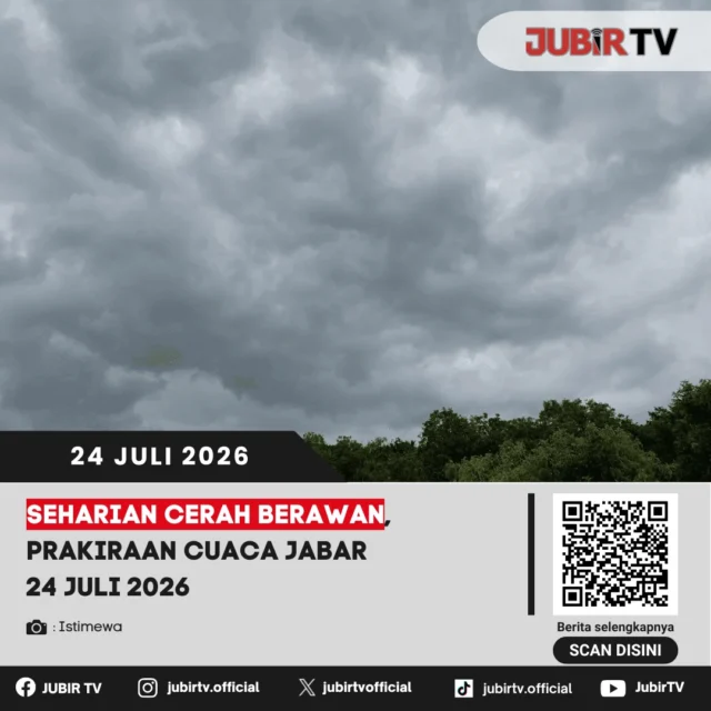 🌤️ Cuaca di Jawa Barat diprakirakan didominasi cerah berawan sepanjang Jumat (24/7). Kondisi ini cukup mendukung aktivitas masyarakat, namun tetap waspadai perubahan cuaca yang dapat terjadi di sejumlah wilayah pada siang hingga sore hari.

📌 𝐈𝐧𝐟𝐨 𝐥𝐞𝐧𝐠𝐤𝐚𝐩𝐧𝐲𝐚 𝐜𝐞𝐤 𝐝𝐢 𝐬𝐭𝐨𝐫𝐲 & 𝐬𝐨𝐫𝐨𝐭𝐚𝐧

#jubirtv #jubirtvnewscom #cuaca #prakiraancuaca #bmkg #jawabarat #sukabumi #infocuaca #beritajabar #beritasukabumi