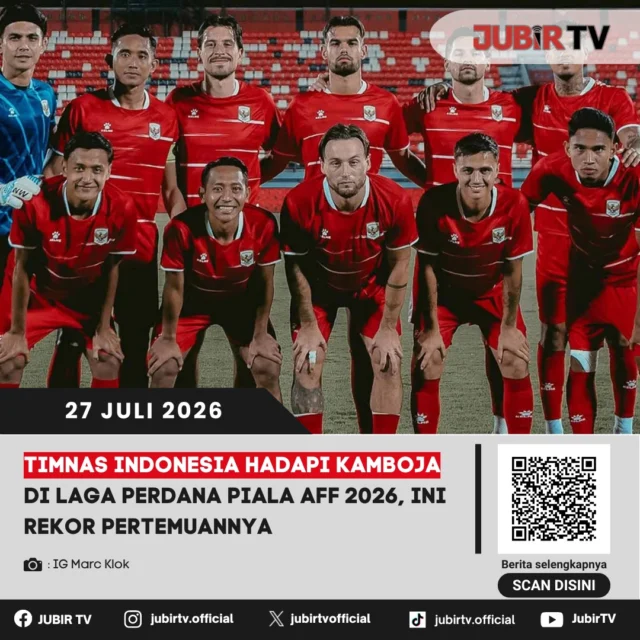 Timnas Indonesia akan mengawali perjuangan di Piala AFF 2026 dengan menghadapi Kamboja. Rekor pertemuan berpihak kepada skuad Garuda yang belum pernah kalah dari Kamboja, menjadi modal positif untuk memburu tiga poin perdana di hadapan pendukung sendiri.

📌 𝐈𝐧𝐟𝐨 𝐥𝐞𝐧𝐠𝐤𝐚𝐩𝐧𝐲𝐚 𝐜𝐞𝐤 𝐝𝐢 𝐬𝐭𝐨𝐫𝐲 & 𝐬𝐨𝐫𝐨𝐭𝐚𝐧

#jubirtv #jubirtvnewscom #timnasindonesia #pialaaff2026 #garuda #kamboja #aseanchampionship #sepakbola #bolanasional