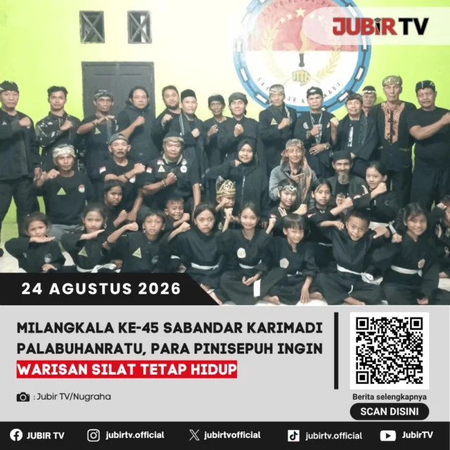 🥋 Milangkala ke-45 Sabandar Karimadi Palabuhanratu, warisan silat diharapkan tetap hidup.

Peringatan Milangkala ke-45 Sabandar Karimadi menjadi momentum untuk menjaga dan melestarikan warisan pencak silat agar terus dikenal dan diwariskan kepada generasi berikutnya.

Seperti apa harapan para pinisepuh?

📌 𝐈𝐧𝐟𝐨 𝐥𝐞𝐧𝐠𝐤𝐚𝐩𝐧𝐲𝐚 𝐜𝐞𝐤 𝐝𝐢 𝐬𝐭𝐨𝐫𝐲 & 𝐬𝐨𝐫𝐨𝐭𝐚𝐧

#jubirtv #jubirtvnewscom #palabuhanratu #sukabumi #sabandarkarimadi #pencaksilat #silat #budayasunda #budayasukabumi #beritasukabumi